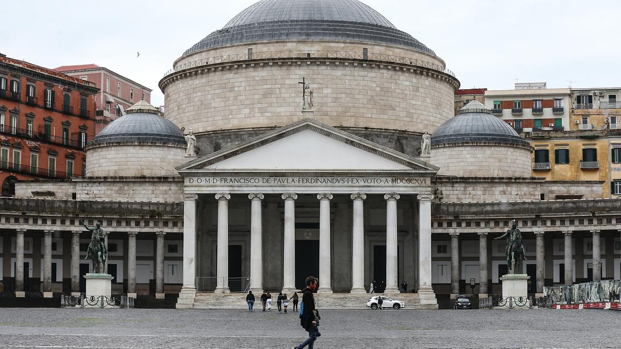 © APA/AFP/Carlo Hermann San Francesco Di Paola Kirche am Plebiscito Platz in Neapel