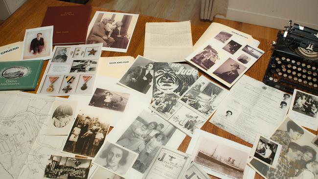 Archivfotos Dokumente der Familien von Peter Mahler