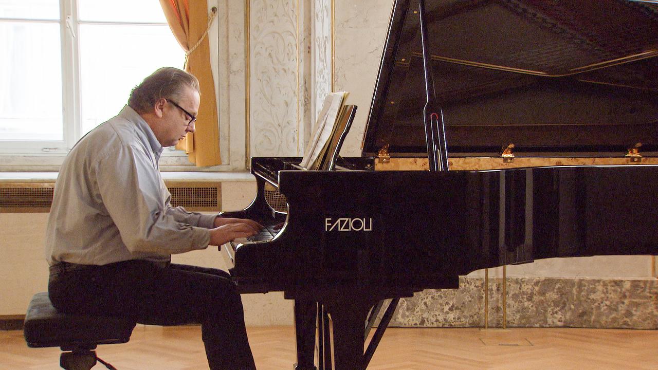 © ORF/Vermeer Film Produktion Dr. Klaus Felix Laczika - Intensivmediziner und Pianist