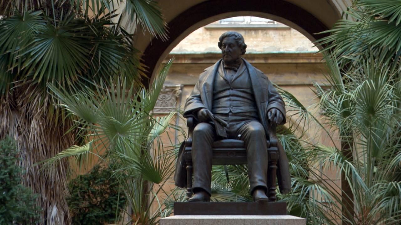 Rossini Statue