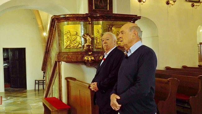 Michael Häupl und Erwin Pröll in Kirche