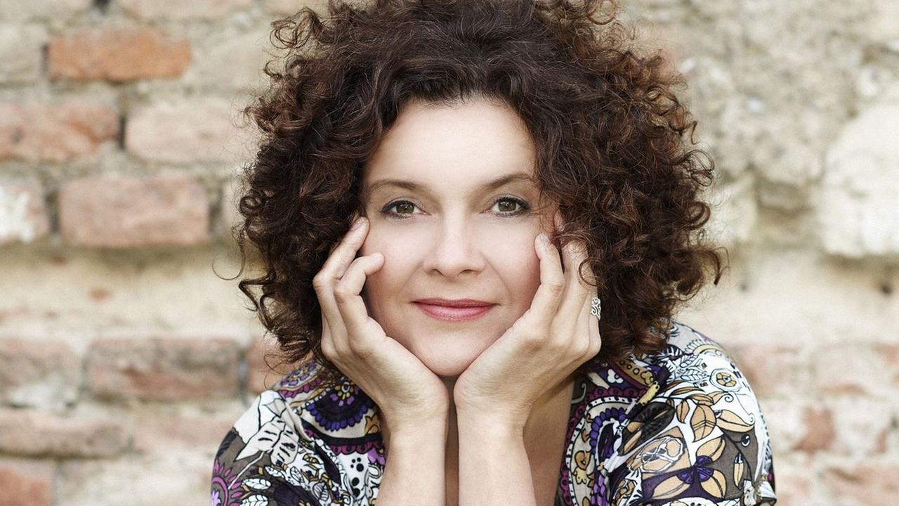 © Foto: Nikolaus-Karlinsky Stargast: Angelika Kirchschlager