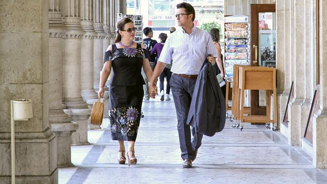 Piotr und Kasia Beczala schlendern durch Wien
