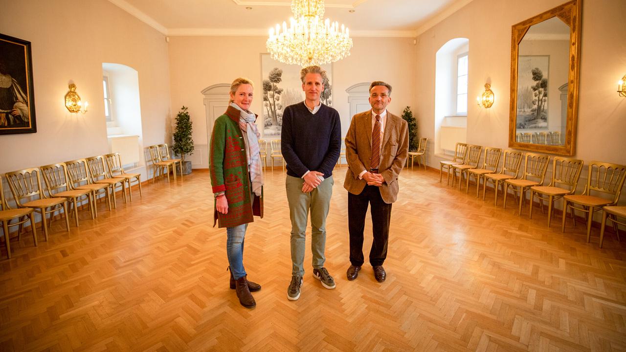"Herrschaftszeiten! - Johann-Philipps Schlossbesuche": Johann-Philipp Spiegelfeld, Ursula Waldburg-Zeil, Christoph Angerer in Schloss Rohrau