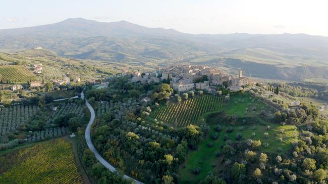 Das kleine Dorf Monte Antico