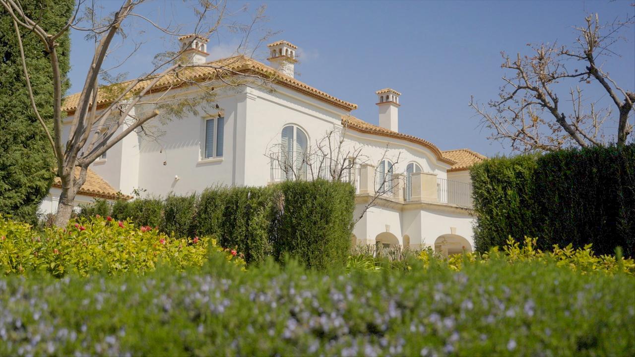 Villa Karavias