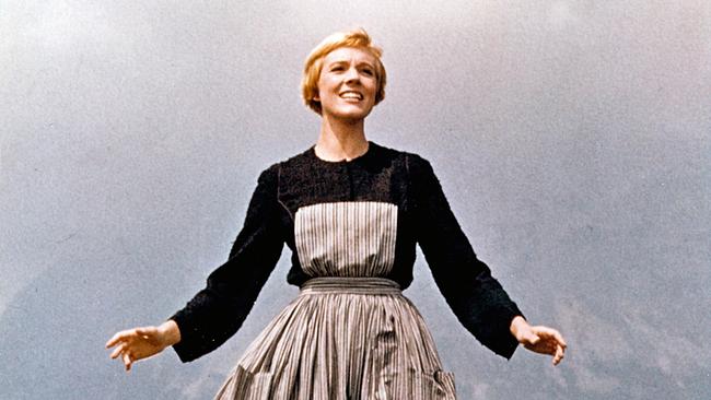 1964: Schauspielerin Julie Andrews im Film "The Sound Of Music" von Robert Wise