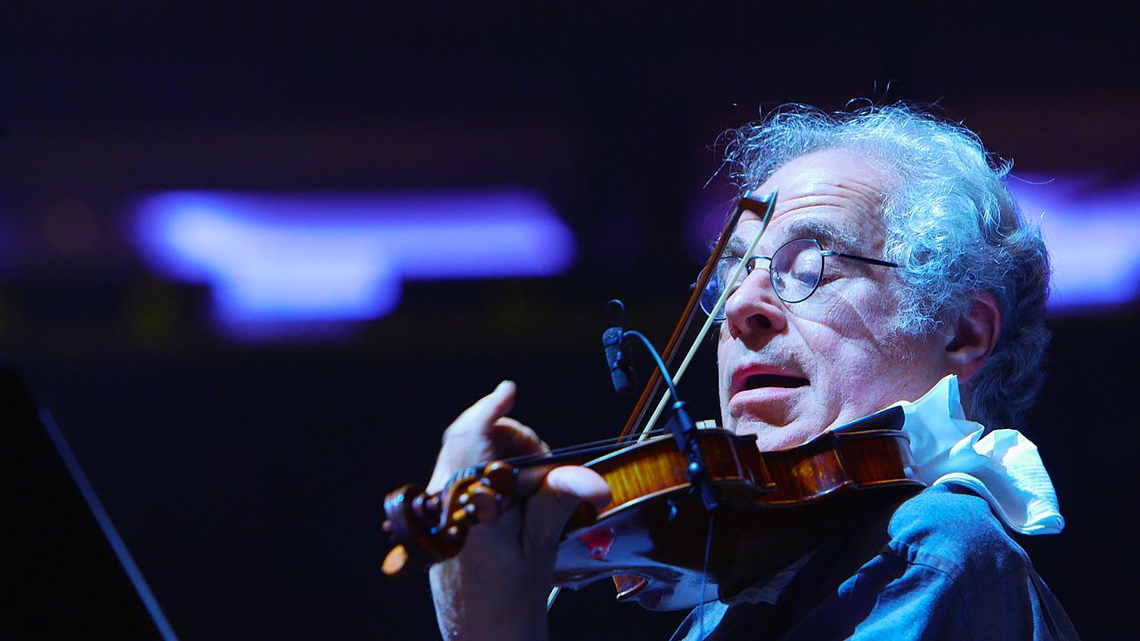 © ORF/neuzeitmedia/© Alison Chernicks/Master Fiddler, LLC Geiger Itzhak Perlman