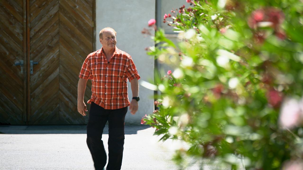 Harry Prünster auf dem Weg zum „Master of Wine“ Dr. Josef Schuller