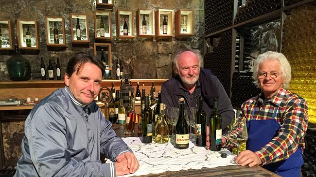 Martin Traxl und Lojze Wieser bei Milan Hlebec Cognacproduzent aus Jeruzalem/Slowenien