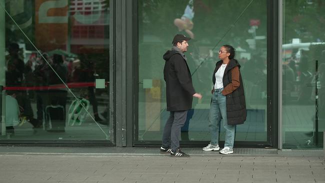 © ORF Buch alles auf Anfang