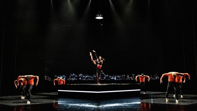  Bolero Tasja Šarler Vogrin und Ballettensemble