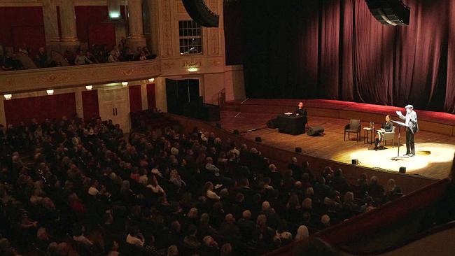 T.C. Boyles Weltpremiere mit seinem Buch "No Way Home" im Burgtheater