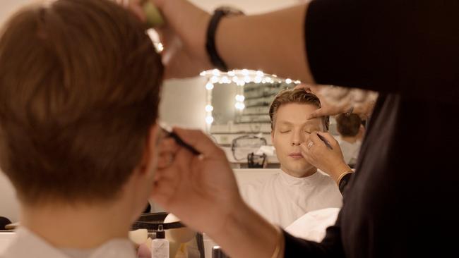 Alois Mülbacher in der Maske 