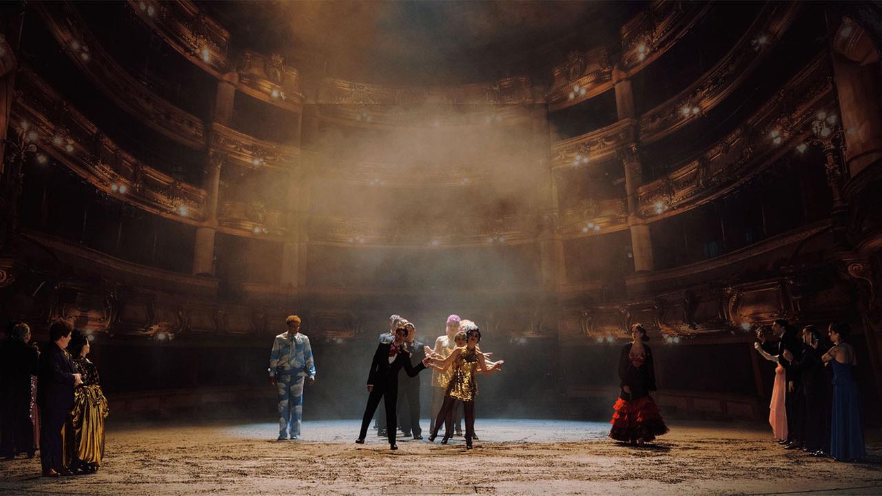 Ensemble von Achenbrödls Traum auf Bühne