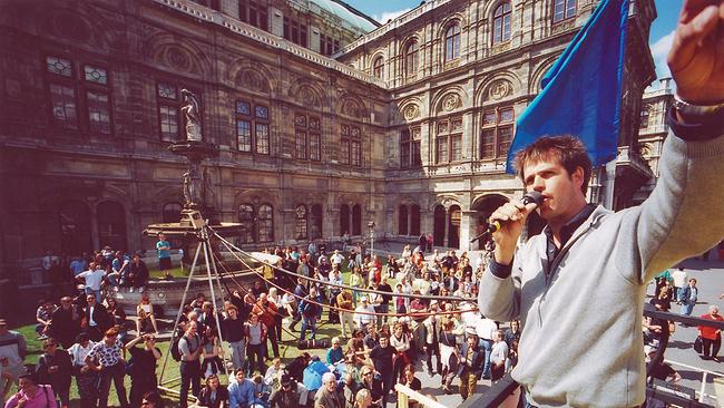 Christoph Schlingensief, Bitte liebt Österreich – Erste österreichische Koalitionswoche, 2000