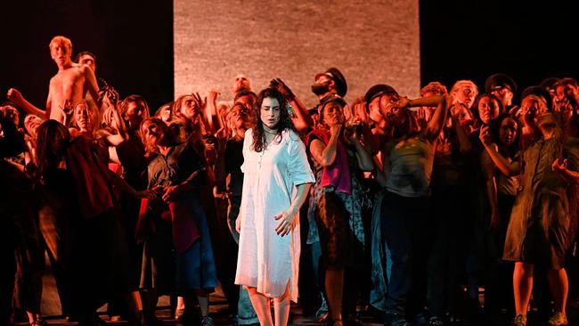 © Salzburger Festspiele/Thomas Aurin Asmik Grigorian in "Carmen" 2026