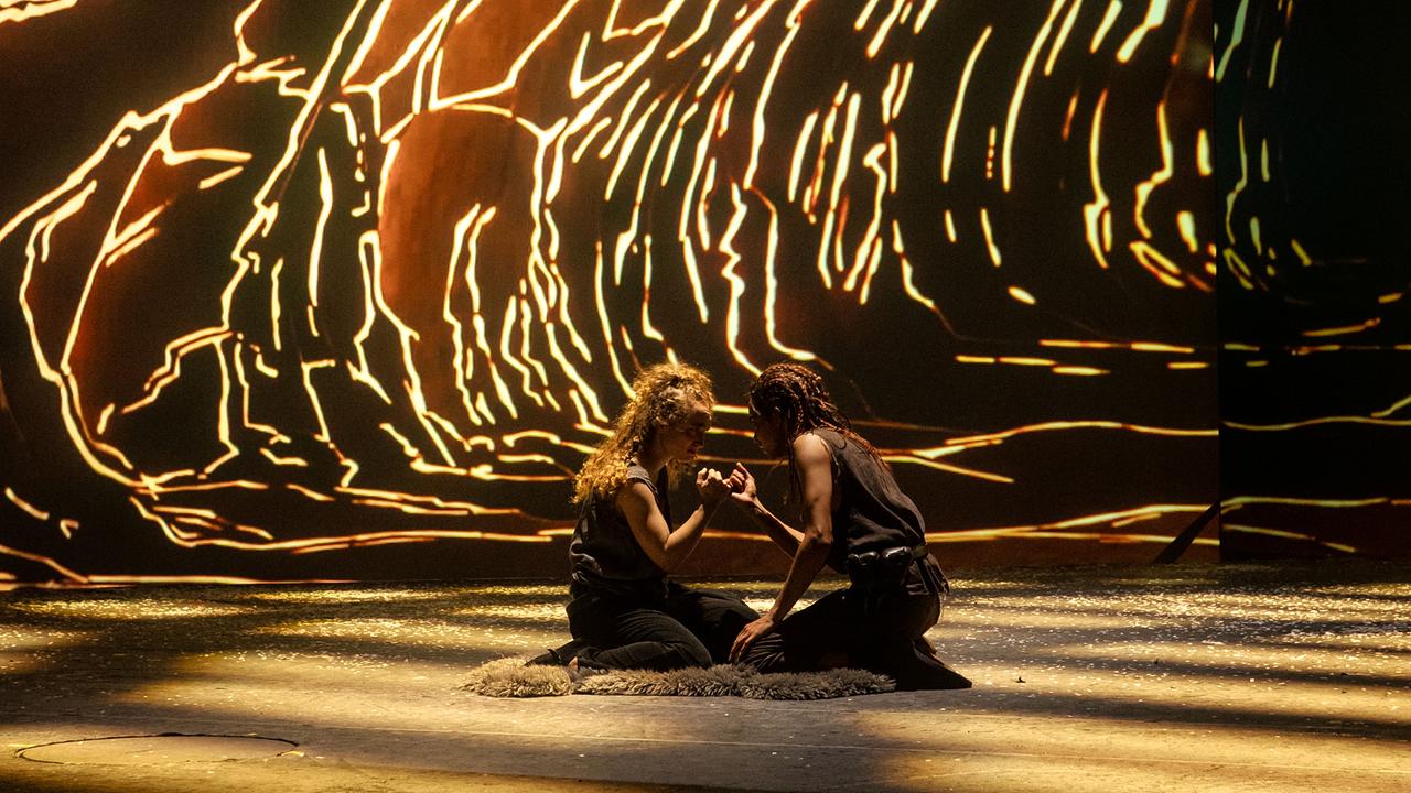 Ronja Räubertochter - Hannah Severin (Ronja), Eike Onyambu (Birk) 