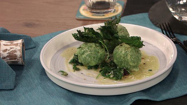 © ORF Spinat-Brennnessel-Knödel