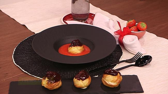 © ORF Brandteigkrapferl mit Vanillecreme und Erdbeermojito von Richard Rauch