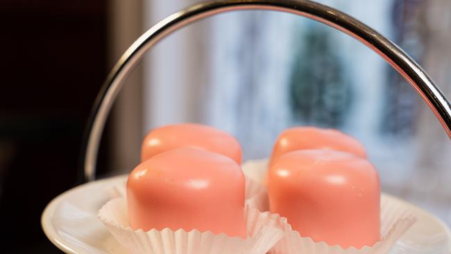 © Silvia Schneider GmbH Punschkrapfen