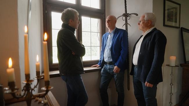 © ORF/ AlphaVision Max Müller im Gespräch mit Hugo Oberkofler und Gerhard Lehmann vom Kufsteiner Heimatverein -