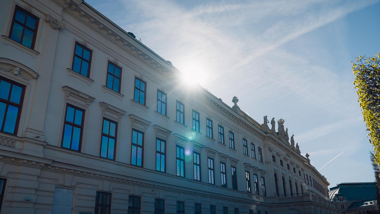Albertina Wien - Seitenansicht