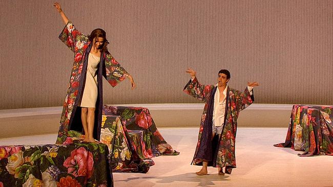 © ORF/C Major Entertainment/Salzburger Festspiele/Wolfgang Hirschl Anna Netrebko und Rolando Villazón singen "La Traviata"
