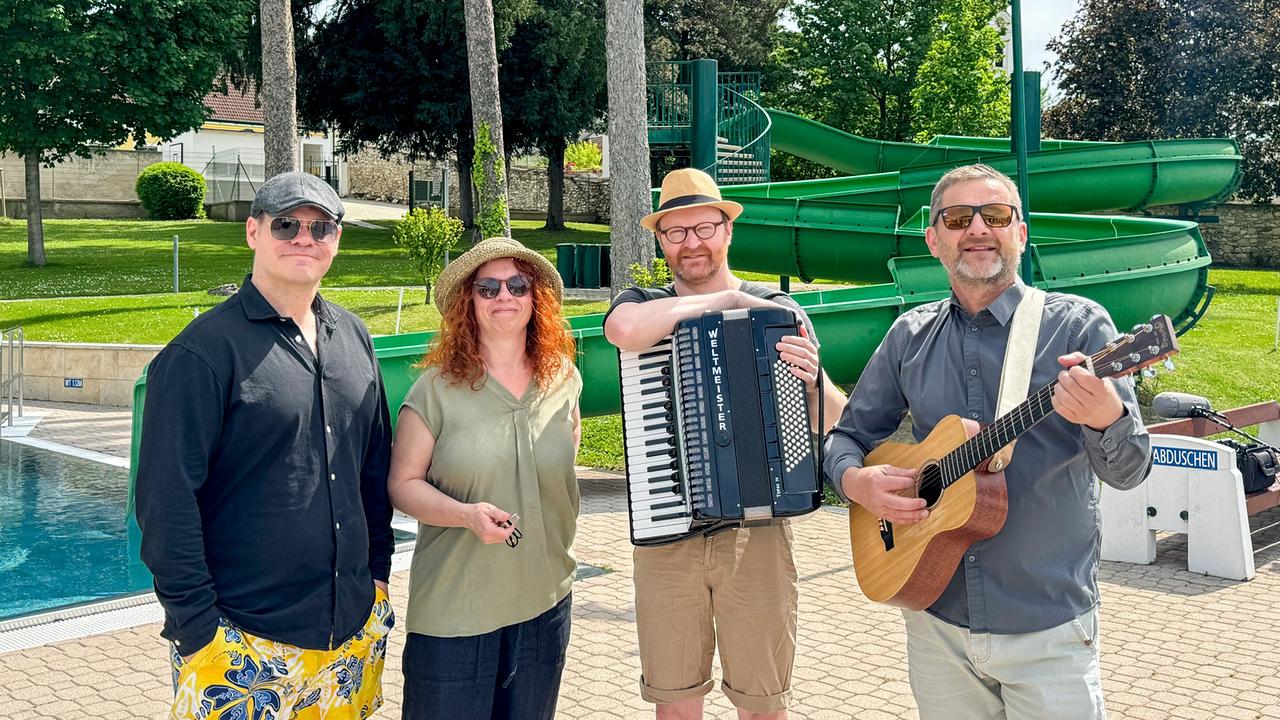 © ORF/Satel Film/Caroline Hofmann Die Band Amerling (Harald Fink, Jacqueline Leier, Ralf Thenner und Christoph Amerling) schreibt Lieder in Mundart