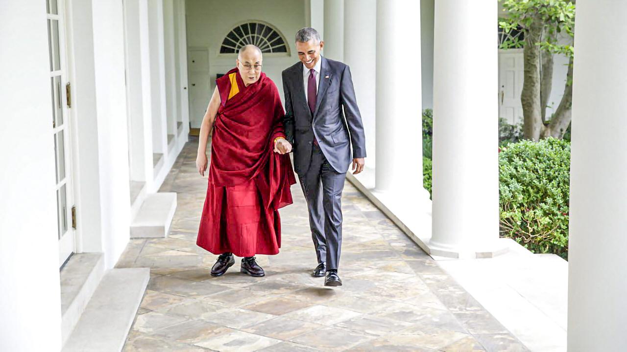 © ORF/National Archives and Records Administration Dalai Lama - Schicksalsjahre eines Auserwählten: Der Dalai Lama mit dem damaligen US-Präsidenten Barack Obama im Weißen Haus (2016)