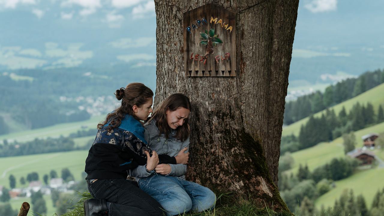 Lexi Helmig ist am Boden zerstört: Warum glaubt ihr außer ihrem Freund Matteo Kleist niemand?