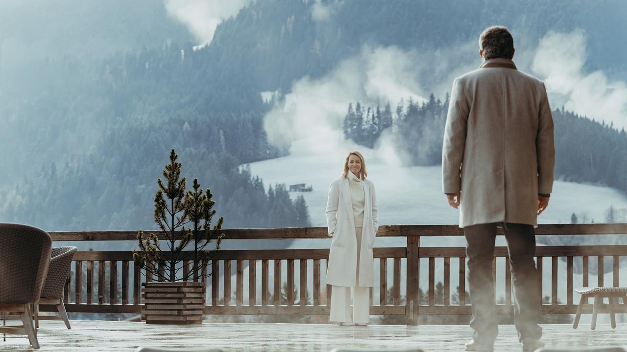 Martin steht eine Begegnung mit Franziska Hofstetter und seinem Sohn bevor.