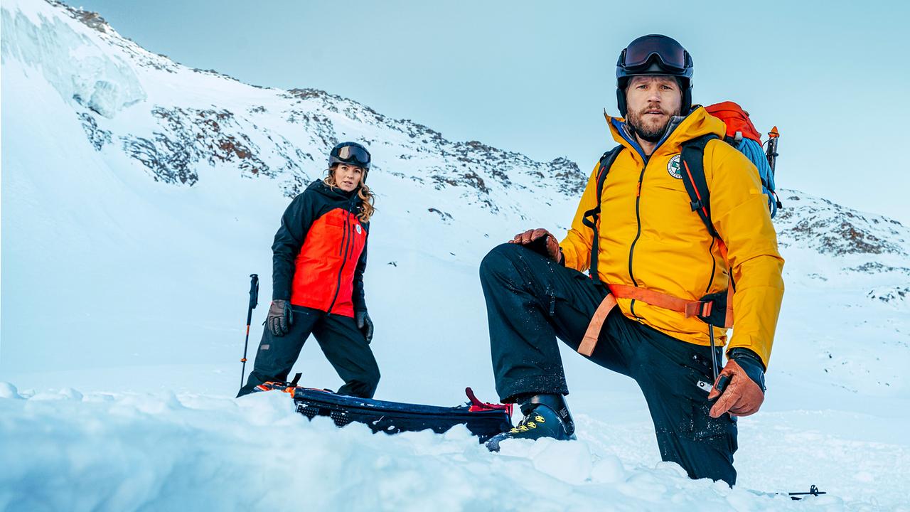 © ORF/ZDF/Sabine Finger Das Team von Bergretter Markus Kofler sucht zwei Vermisste.