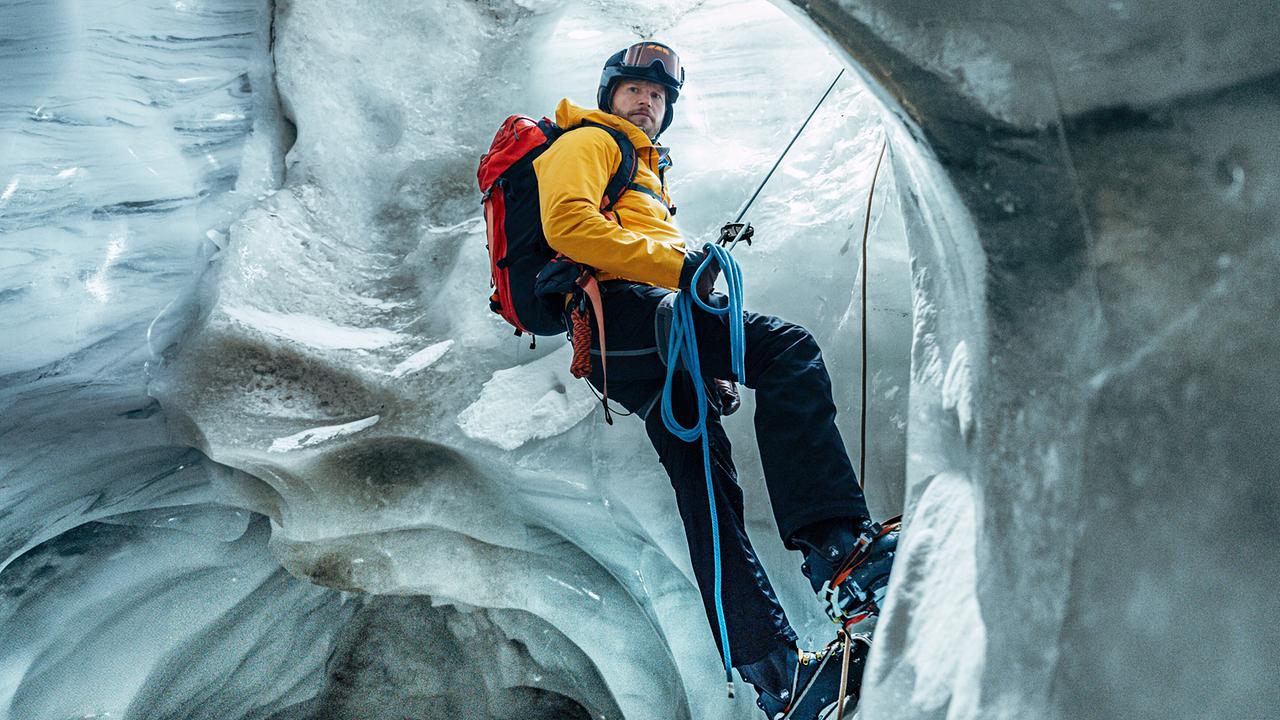 © ORF/ZDF/Sabine Finger Bergretter Markus Kofler im Einsatz.