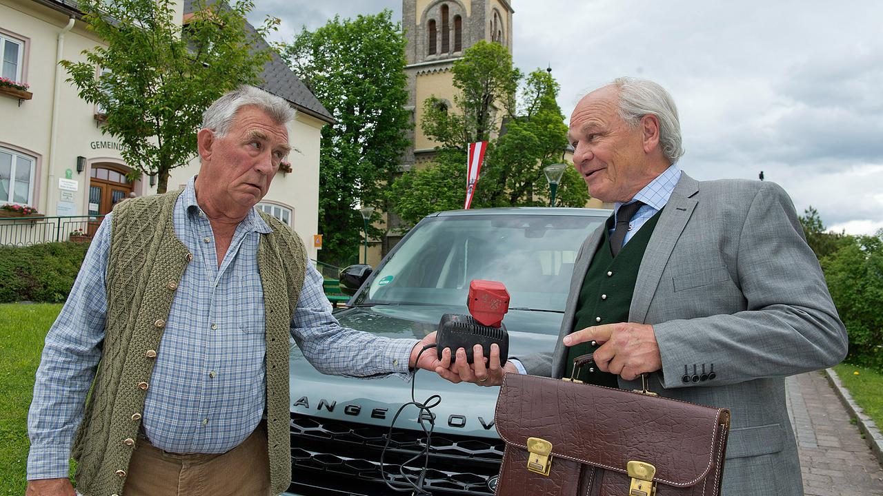 Franz und Peter tauschen mal wieder 'Altlasten' aus.