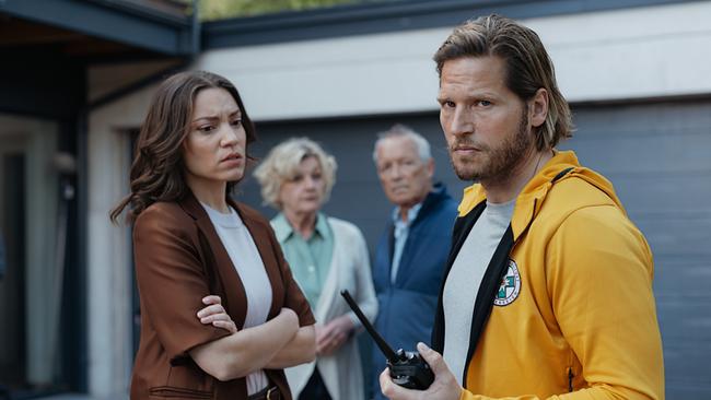 © ORF/ZDF/Sabine Finger Ist Jürgen Mödlhammer am Unfall seiner Frau Marion Mödlhammer Schuld? Alexandra Winkler und Markus Kofler haben einen Verdacht.
