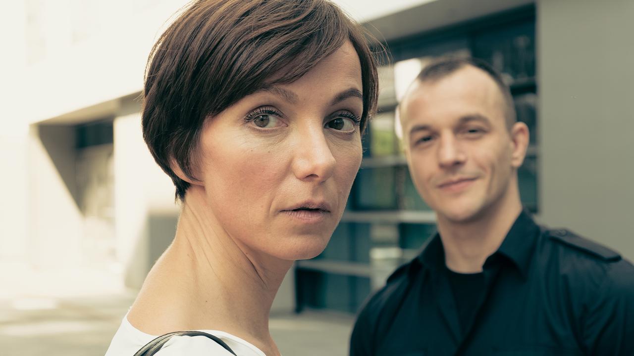 Julia Koschitz (Mira), Paul Wollin (Mario)