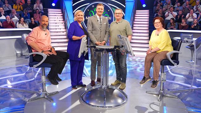 Die Millionenshow: Daniel Putschögl (Lichtenberg in Oberösterreich), Barbara Kronthaler (Innsbruck), Armin Assinger, Herbert Gamböck (Bischofstetten in Niederösterreich), Andrea Glatzer (Weiden am See im Burgenland)