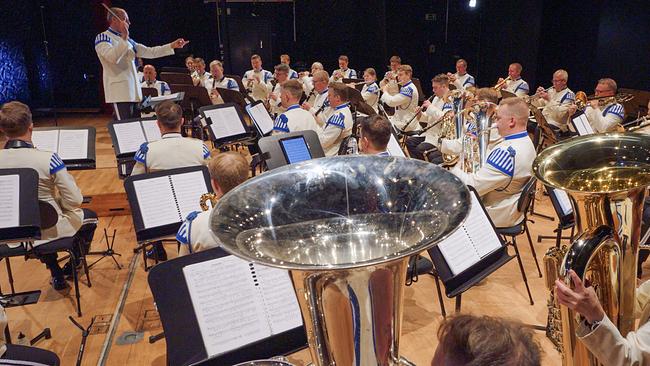 Gardekapelle der finnischen Armee unter der Leitung von Dirigent Timo Kotilainen