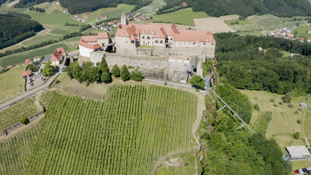 Herrschaftszeiten! - Johann-Philipps Schlossbesuche: Riegersburg