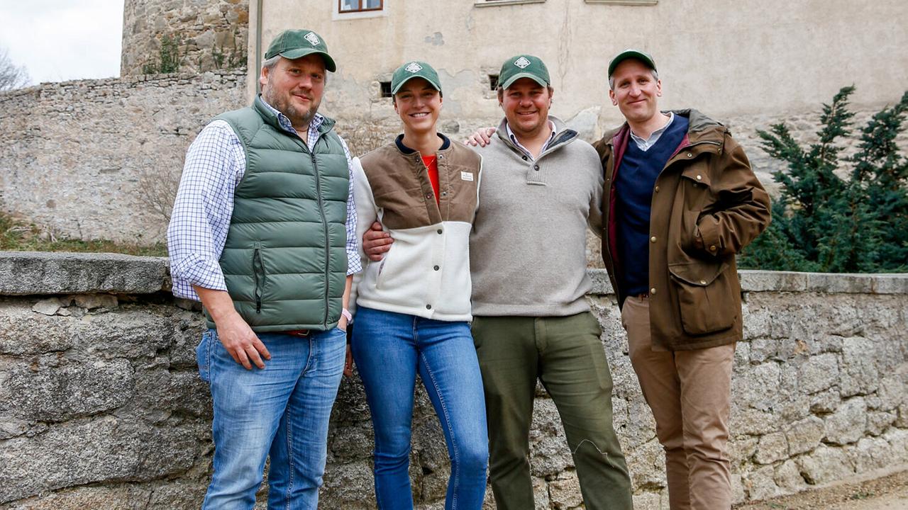 "Herrschaftszeiten! - Bei Familie Seilern-Aspang auf Schloss Litschau": Martin S. Pusch (Regie), Amelie & Franziskus Seilern-Aspang, Johann-Philipp Spiegelfeld