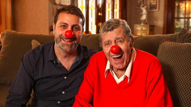 Gregory Monro & Jerry Lewis mit roter Clownnase