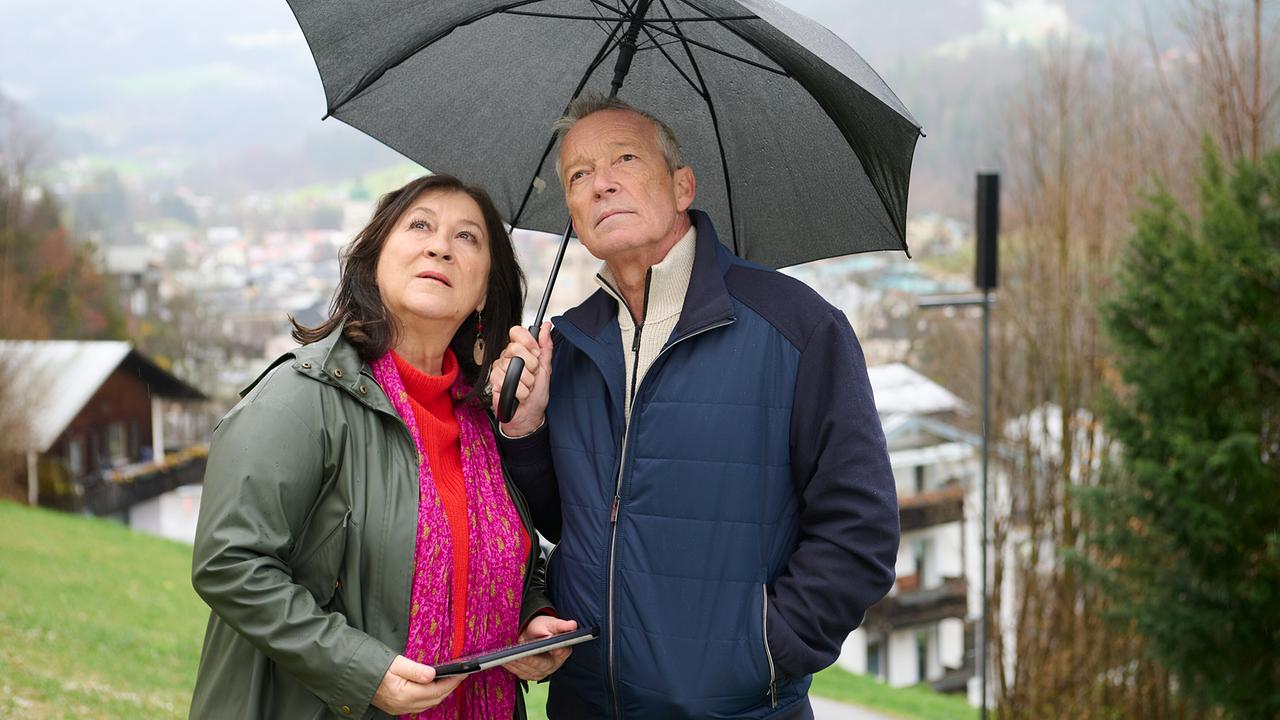 Eva Lorenz und Vinz Huber  können Liz‘ Entscheidung nur schwer akzeptieren.