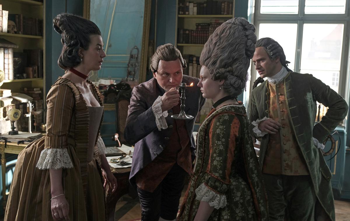 © ORF/Nikolaus Geyrhalter Filmproduktion/Looks Film/Christian Schulz "Licht": Katja Kolm (Maria Rosalia Paradis), Devid Striesow (Franz Anton Mesmer), Maria Dragus (Maria Theresia "Resi" Paradis), Lukas Miko (Joseph Anton Paradis)