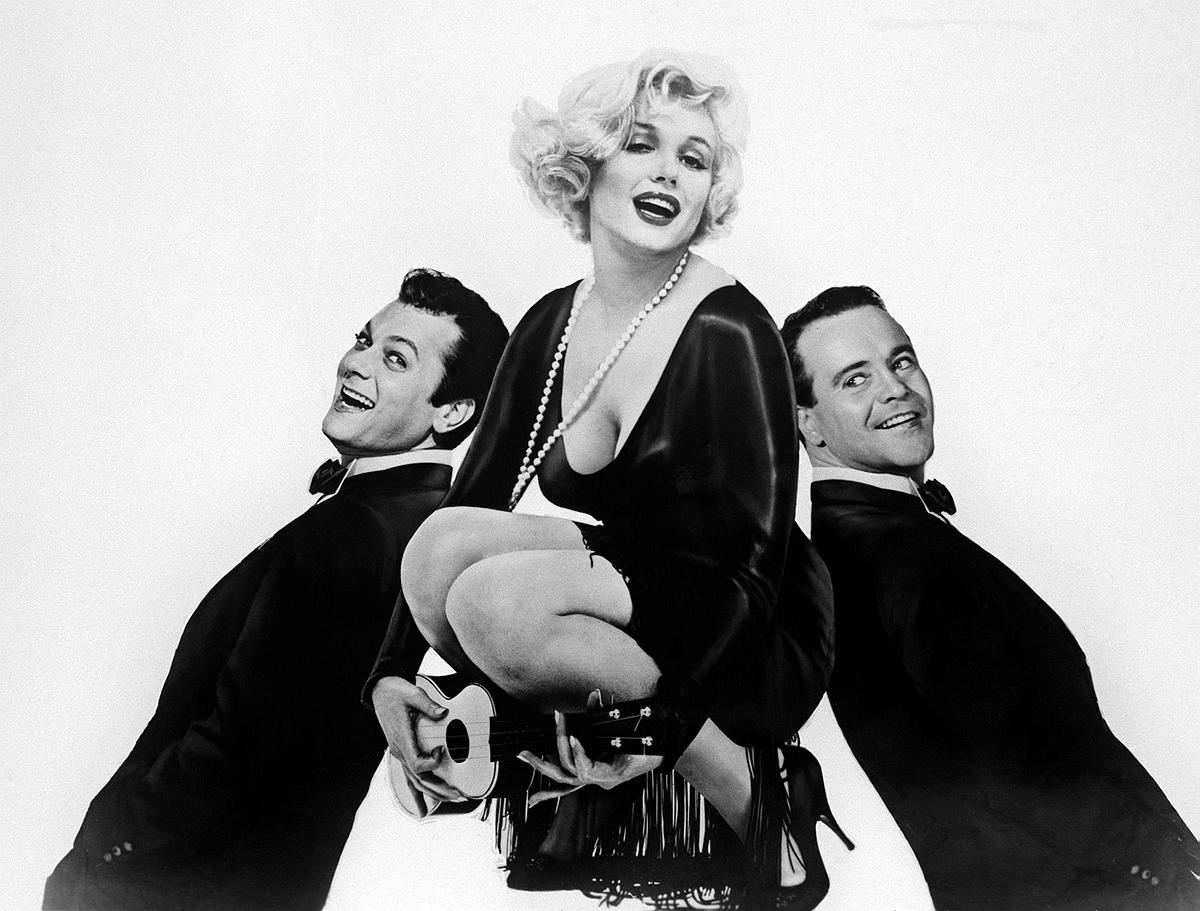 Im Bild: Tony Curtis (Joe), Marilyn Monroe (Sugar), Jack Lemmon (Jerry).