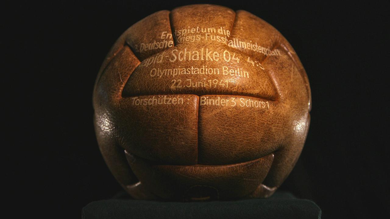 "Menschen & Mächte: Braune Brettln, braunes Leder": Der Lederfußball des Endspiels um die Großdeutsche Meisterschaft, Rapid - Schalke 4:3, 22. 6. 1941