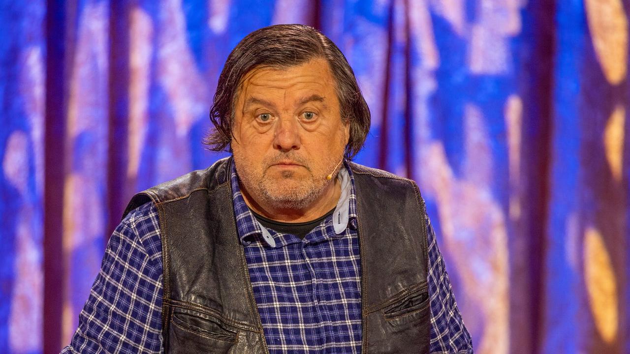 "Narrisch guater Sommer": Bleiburger Faschingskabarett „Der Herr Charly“ Hermann Enzi