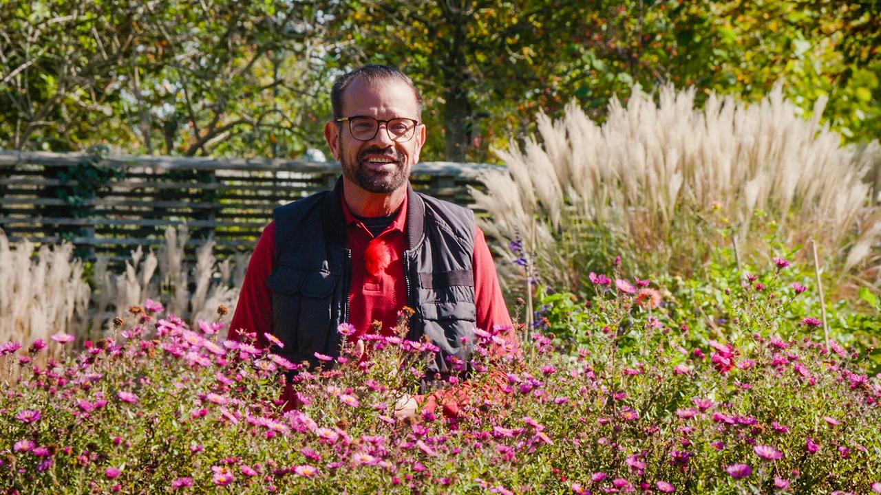 Der Gartensommer ist Geschichte, aber das Wassersparen für lange Trockenperioden im kommenden Gartenjahr beginnt schon jetzt. Karl Ploberger hat die wichtigsten Ratschläge, wie man mit den richtigen Maßnahmen schon jetzt der Hitze des nächstjährigen Sommers ein Schnippchen schlägt