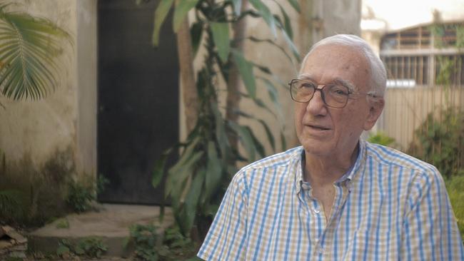Nicaragua - Die verratene Revolution: Jesuitenpater José María Tojeiro, Santa Tecla, San Salvador