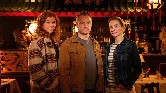 Gruppenbild mit den drei Freunden Hannah, Jule und Hauke. 